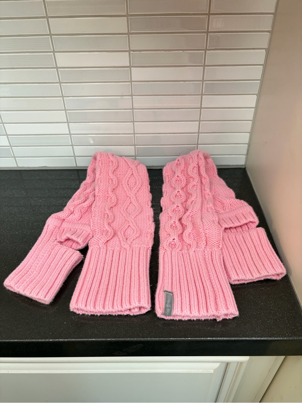 RARE - Ivivva by Lululemon girl’s leg warmers